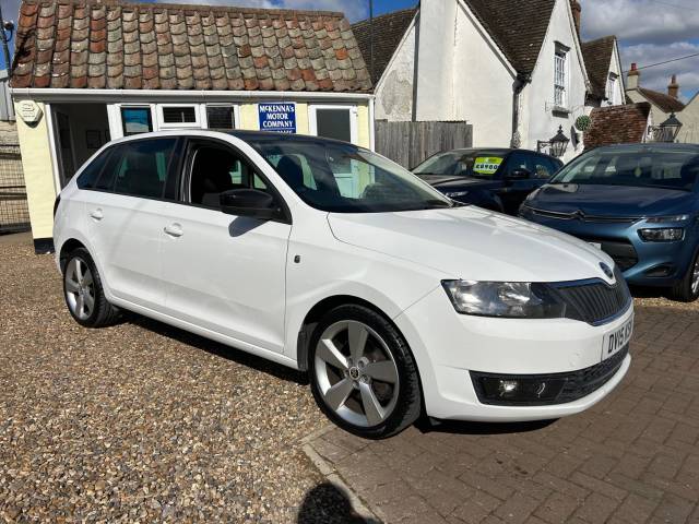 Skoda Rapid Spaceback 1.2 TSI SE Sport Euro 5 5dr Hatchback Petrol White