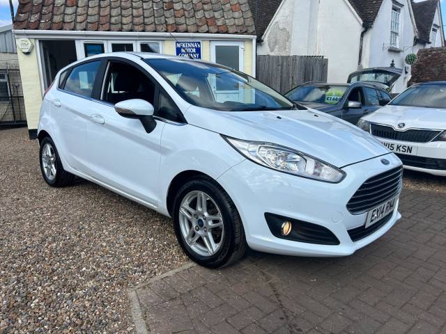 Ford Fiesta 1.6 Zetec Hatch 5dr Petrol Powershift Hatchback Petrol White