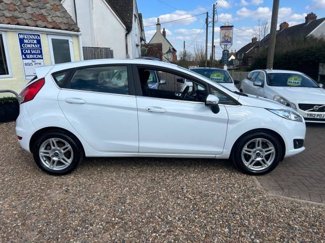 2014 Ford Fiesta 1.6 Zetec Hatch 5dr Petrol Powershift