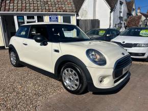 MINI HATCH 2016 (66) at McKennas Motor Company Bedford