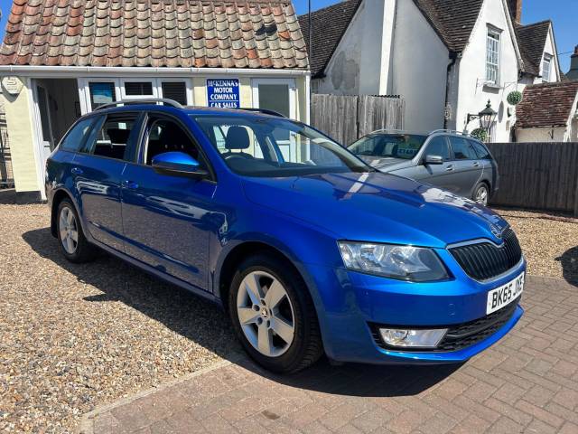 Skoda Octavia 1.2 TSI SE Estate Petrol Manual UK car Estate Petrol Blue
