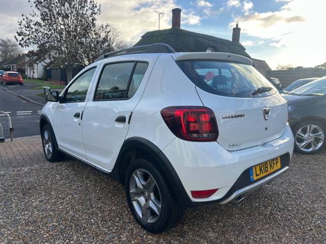 2018 Dacia Sandero Stepway 0.9 TCe Ambiance Euro 6 (s/s) 5dr