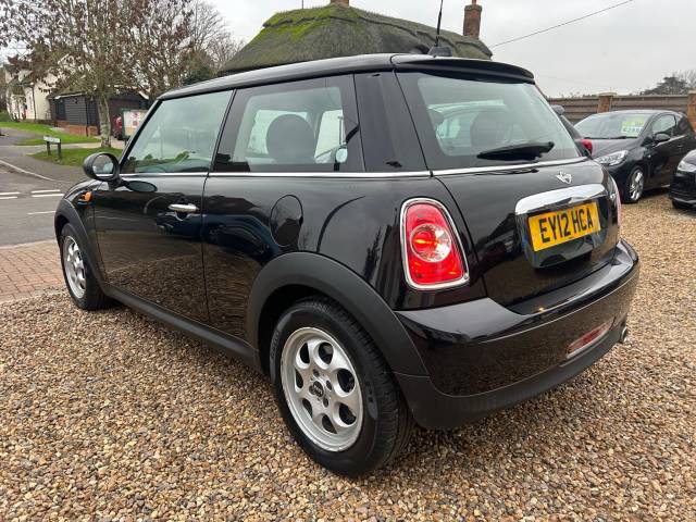 2012 Mini Hatch 1.6 One Steptronic Euro 5 3dr