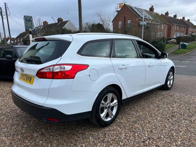 2012 Ford Focus 1.6 Zetec Euro 5 5dr