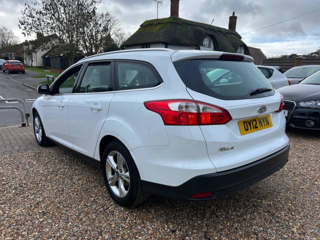 2012 Ford Focus 1.6 Zetec Euro 5 5dr