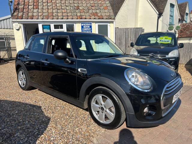 Mini Hatch 1.2 One Euro 6 (s/s) 5dr Hatchback Petrol Black