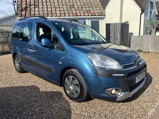Citroen Berlingo 1.6 e-HDi Airdream XTR Multispace MPV EGS6 Euro 5 (s/s) 5dr MPV Diesel Blue