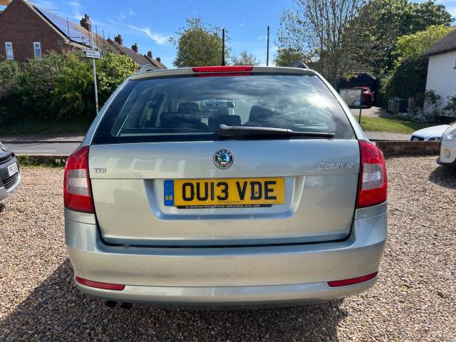 2013 Skoda Octavia 1.4 petrol 5 door estate euro 5 tsfi