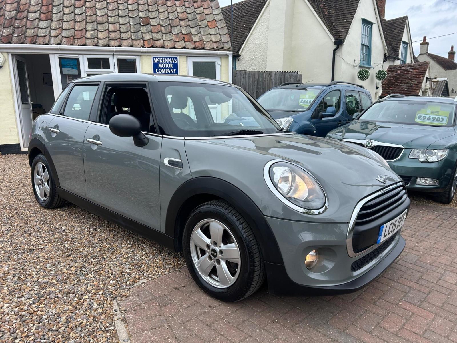 2015 Mini Hatch
