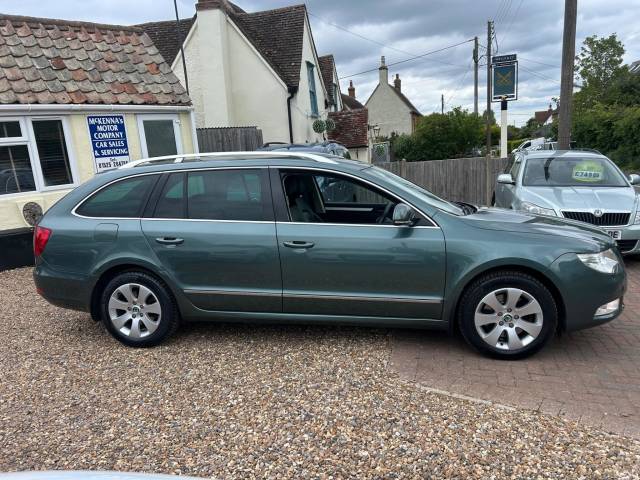 2013 Skoda Superb 1.8 TSI Elegance Euro 5 5dr