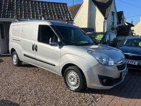 VAUXHALL COMBO at McKennas Motor Company Bedford