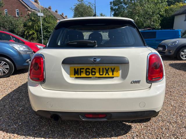 2016 Mini Hatch 1.2 One Euro 6 (s/s) 5dr